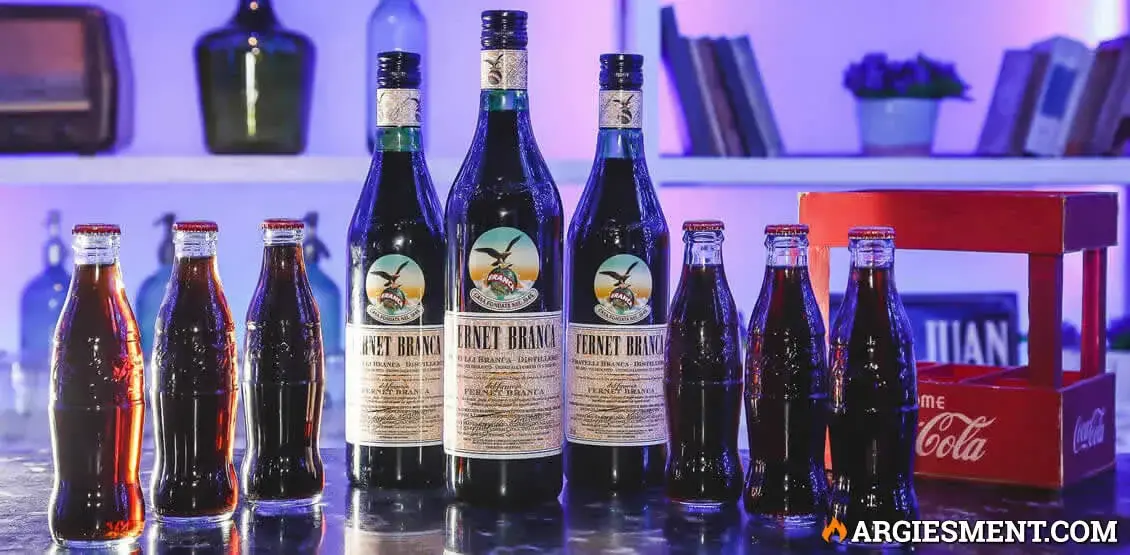 Top 10 tragos de Buenos Aires: Fernet Cola