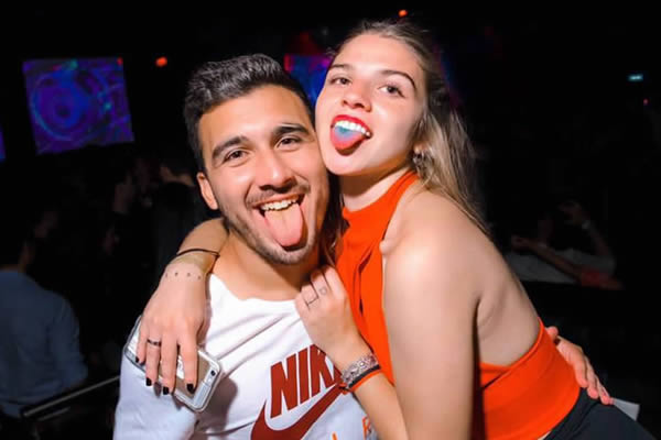 Ir a bailar a Vice City, Palermo, Buenos Aires