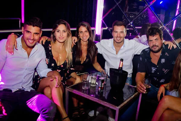 Ir a bailar a One More Club, Devoto, Buenos Aires