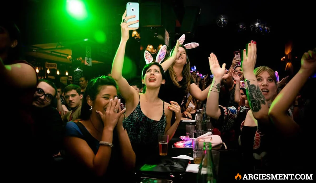 Free pass en Kronopios Bar, Ciudad de Buenos Aires