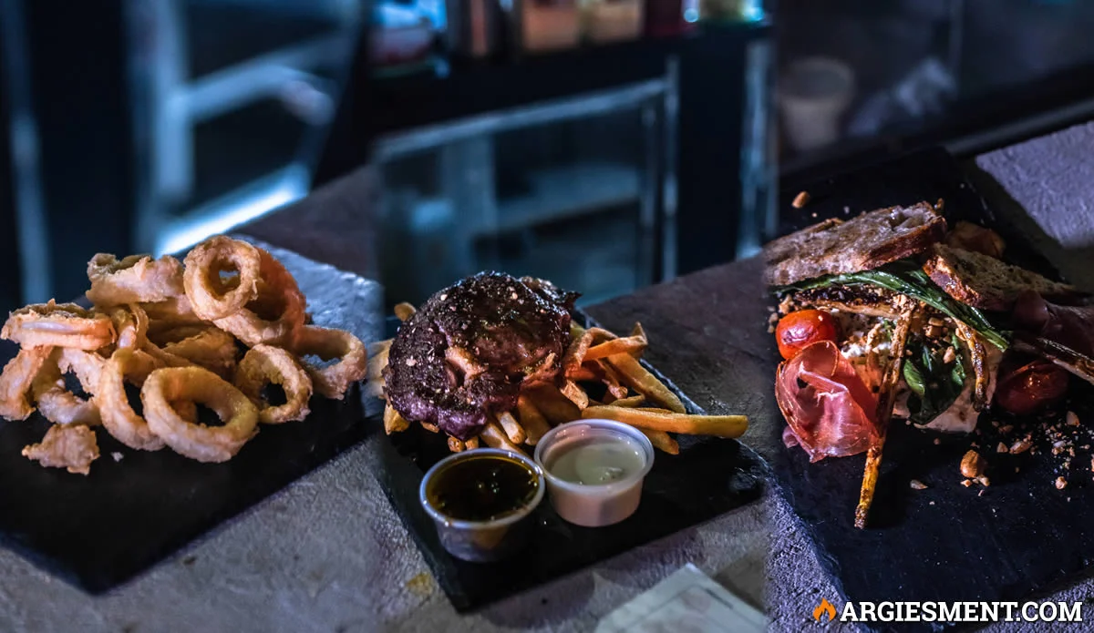 Salir a tomar algo a La Morocha Garden Bar