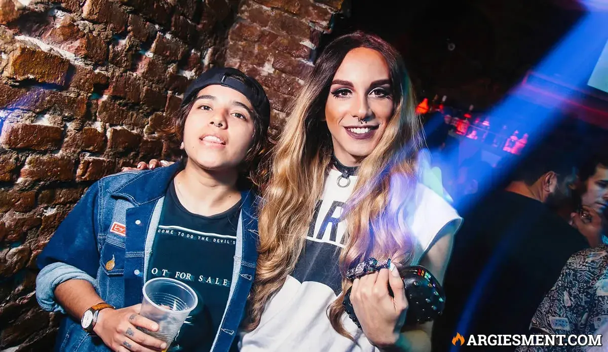 Cena con barra libre en Rush Party Palermo, Ciudad de Buenos Aires