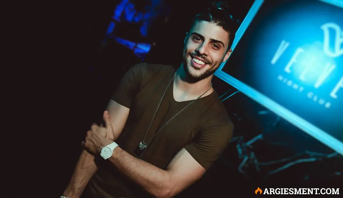 Ir a bailar con lista gratis a Velvet,Belgrano, boliches en Capital