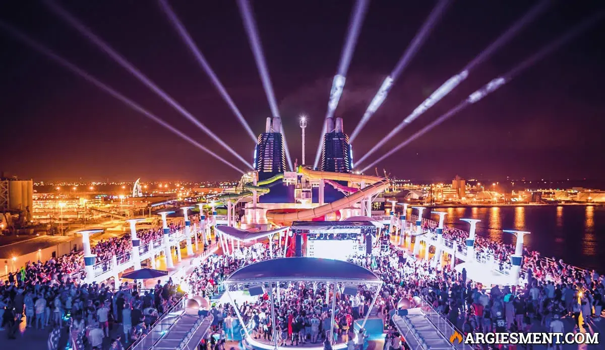 Shipland la fiesta en un crucero 5 estrellas